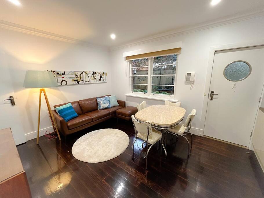 Apartmán East Melbourne Unit With Courtyard Exteriér fotografie